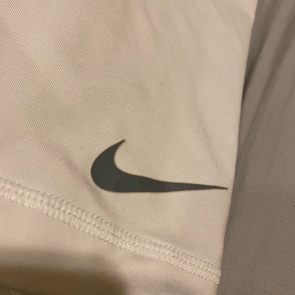 🚫SOLD🚫 - Picture 2 of 4